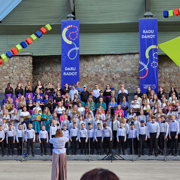 Dobeles novada skolu jaunatnes dziesmu un deju svētki 30.05.2025.