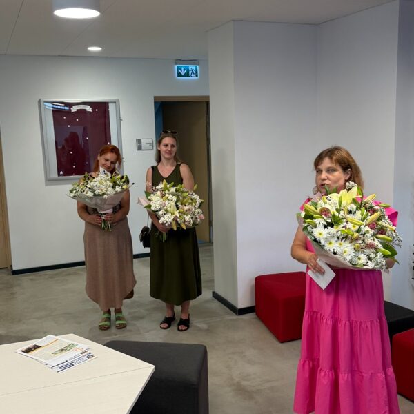 Paldies vecākiem par tik mīļu sagaidīšanu un mūsu darba novērtēšanu!