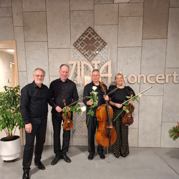 04.12.2025. Gaisma un dziļums.