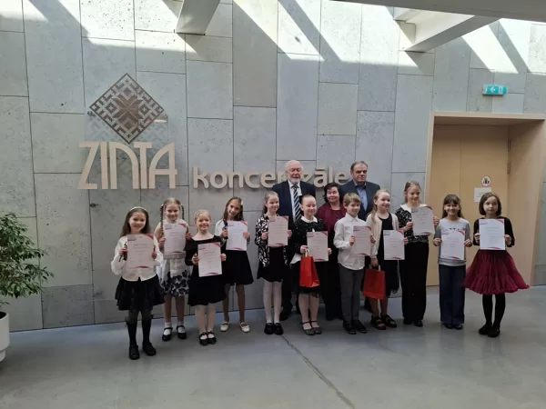 XIV Mazpilsētu un lauku MS 2.-4.klašu pianistu konkurss