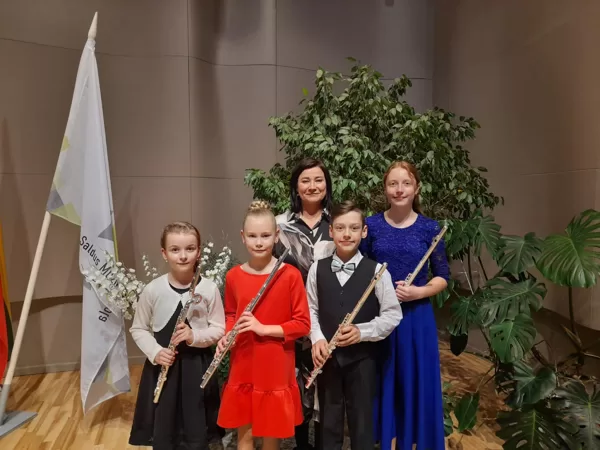 Kurzemes, Zemgales, Žemaitijas un Mazās Lietuvas mūzikas skolu pūšaminstrumentu spēles aud
