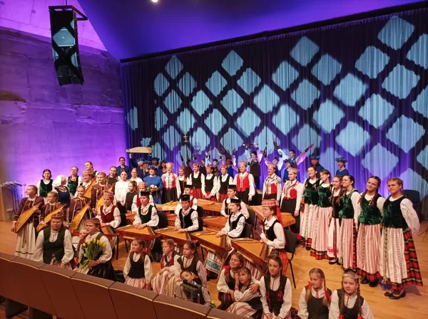 Starptautiskais tautas mūzikas festivāls "Pasakainais ceļojums" 05.04.2024.